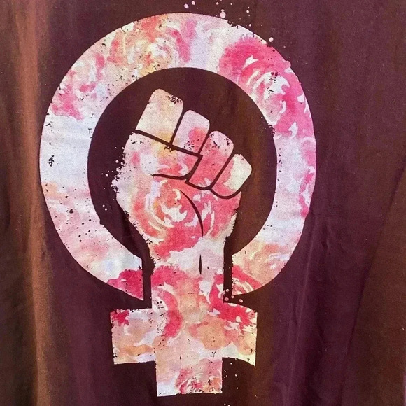 🆕Girl Power Strong Woman Pink Logo M🆕 - Picture 4 of 8